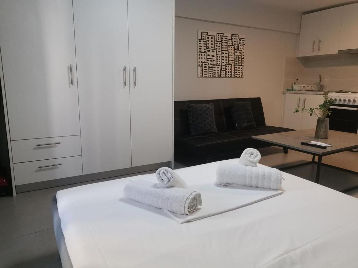 Apartament New Cozy Studio in Aigaleo Ateny Zewnętrze zdjęcie