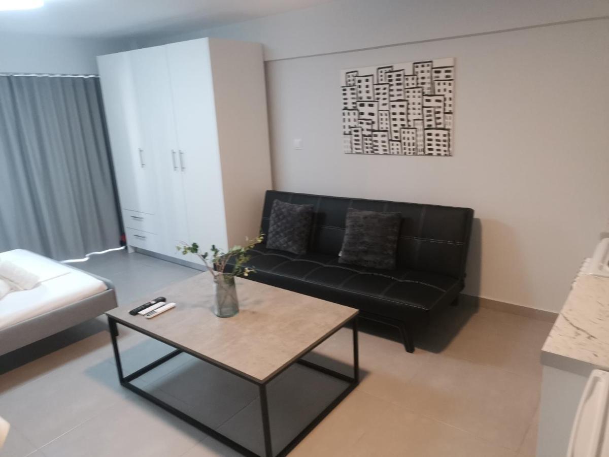 Apartament New Cozy Studio in Aigaleo Ateny Zewnętrze zdjęcie